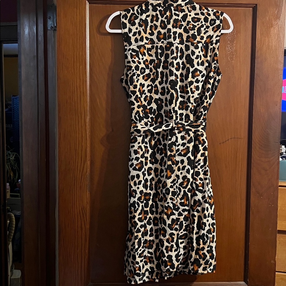 Chic Leopard Print Mini Dress - Picture 3 of 4